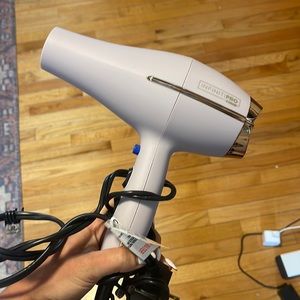 Infinity Pro Conair Blow Dryer
